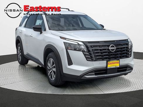 New 2026 Nissan Pathfinder SL AWD/4WD image 4
