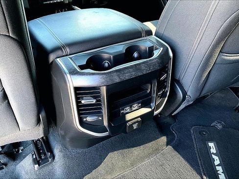 Used 2021 RAM 1500 Big Horn AWD/4WD image 20