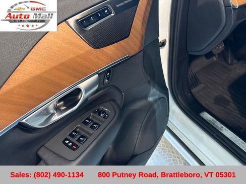 Used 2024 Volvo XC90 T8 Plus w/ Protection Package image 12
