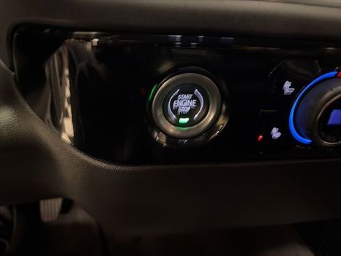 Used 2023 Chevrolet Silverado 1500 RST image 30