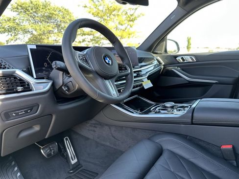 New 2026 BMW X5 xDrive40i w/ M Sport Package image 17