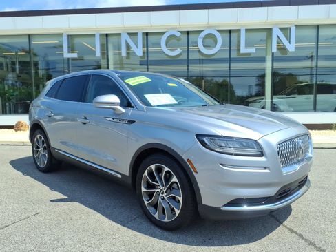 Certified 2022 Lincoln Nautilus Reserve AWD/4WD image 1