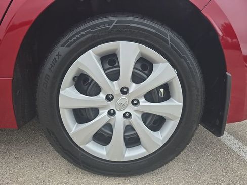 Certified 2024 Toyota Corolla LE image 33
