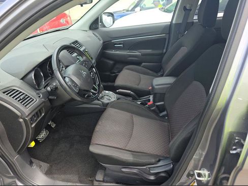 Used 2017 Mitsubishi Outlander Sport LE AWD/4WD image 5