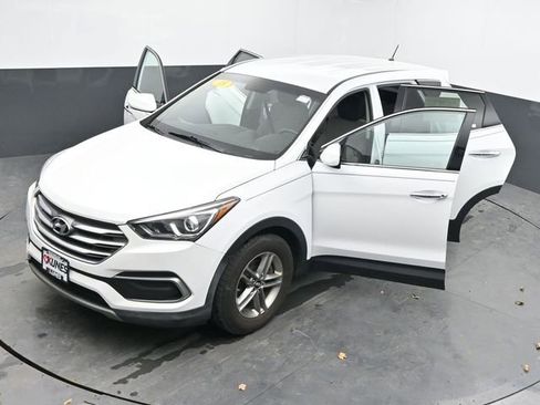 Used 2018 Hyundai Santa Fe Sport image 40