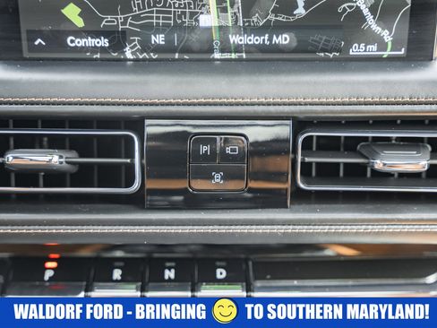 Used 2023 Lincoln Aviator Black Label Grand Touring image 25