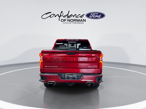 Used 2021 Chevrolet Silverado 1500 High Country w/ Technology Package RWD image 7