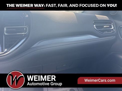 Used 2024 Dodge Durango SXT AWD/4WD image 32