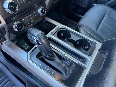 Used 2018 Ford F150 Lariat w/ Equipment Group 502A Luxury image 27