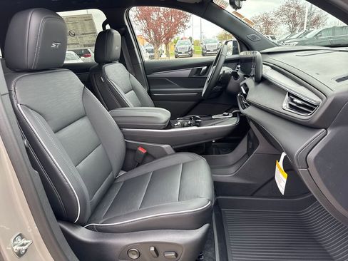 New 2026 Buick Enclave Sport Touring w/ Power Package image 45