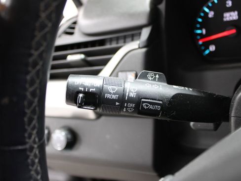 Used 2017 Chevrolet Tahoe LT image 19