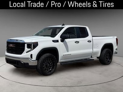 Used 2025 GMC Sierra 1500 Pro w/ Pro Value Package