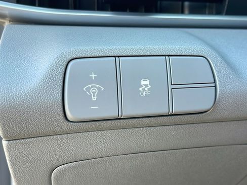 New 2026 Hyundai Elantra SEL Sport image 25