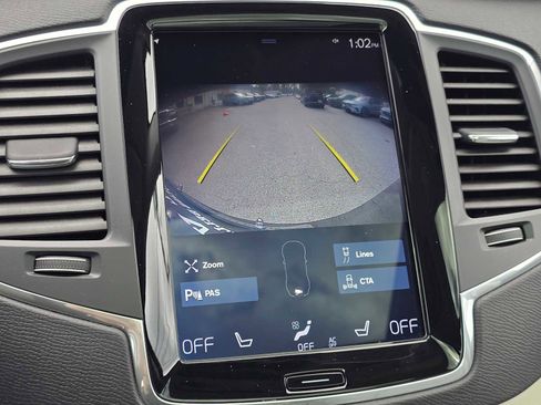 Used 2019 Volvo XC90 T5 Momentum FWD image 26