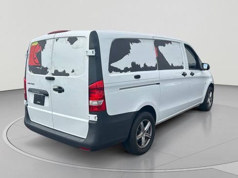 Used 2021 Mercedes-Benz Metris image 5