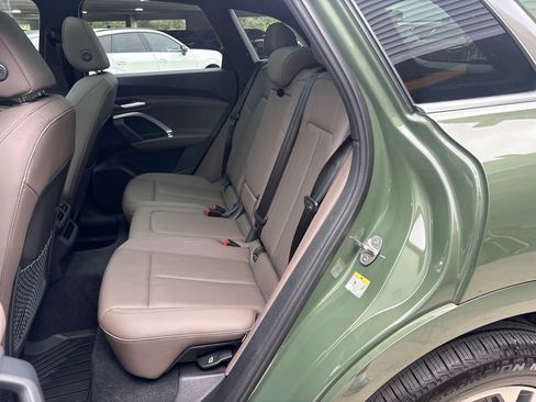 Certified 2025 Audi Q5 Premium w/ Convenience Package AWD/4WD image 12