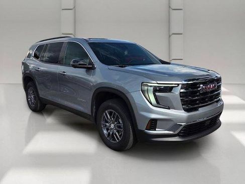 Certified 2025 GMC Acadia Elevation FWD image 7