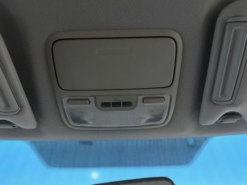 Used 2004 Honda Pilot EX image 33