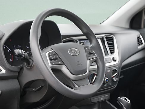 Used 2019 Hyundai Accent SEL FWD image 22