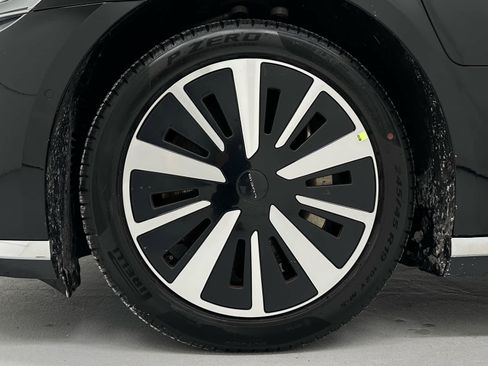 Used 2023 Lucid Air Pure image 8