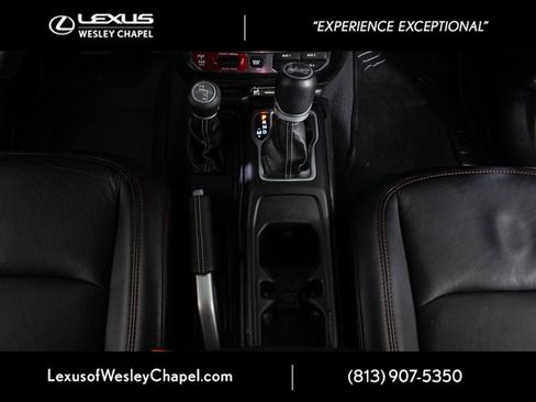 Used 2019 Jeep Wrangler Unlimited Rubicon AWD/4WD image 27