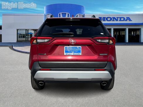 Used 2024 Toyota RAV4 Adventure image 5