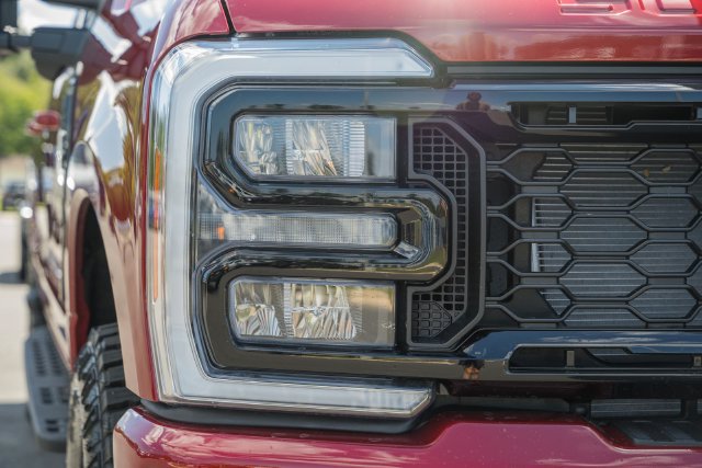 New 2027 Ford F350 Lariat w/ Tremor Off-Road Package AWD/4WD image 16