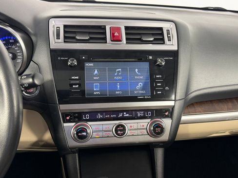 Used 2017 Subaru Outback 2.5i Limited image 24
