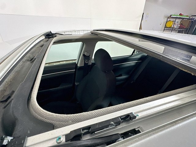 Used 2019 Hyundai Elantra Value Edition w/ Winter Weather Package FWD image 14