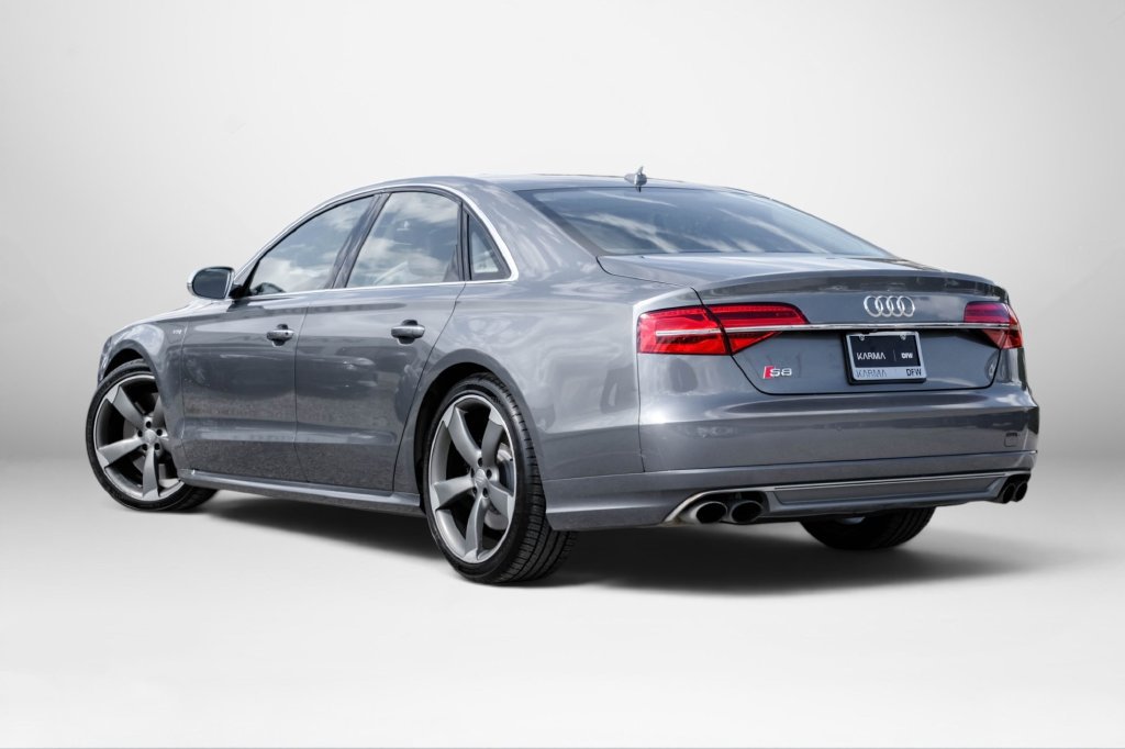 Used 2016 Audi S8 w/ Driver Assistance Package AWD/4WD image 7