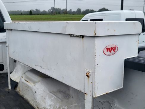 Used 2015 Ford F250 XL w/ Power Equipment Group image 6