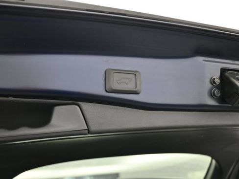 Used 2025 Toyota RAV4 XLE Premium FWD image 41