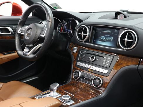Used 2017 Mercedes-Benz SL 450 image 67