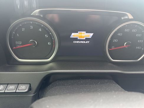 Used 2021 Chevrolet Silverado 1500 High Country w/ Technology Package image 11