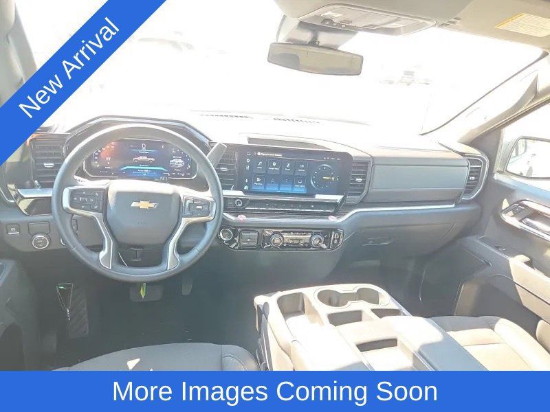 Used 2026 Chevrolet Silverado 1500 LT RWD image 11