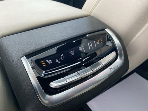 Used 2023 Cadillac XT6 Sport w/ LPO, ONYX Package AWD/4WD image 24