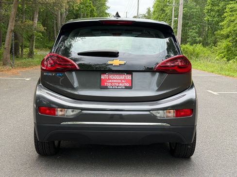 Used 2018 Chevrolet Bolt LT FWD image 7