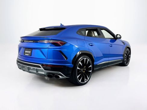 Used 2021 Lamborghini Urus AWD/4WD image 5