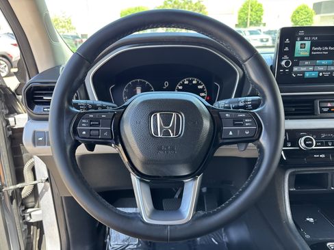 Used 2024 Honda Pilot EX-L image 25