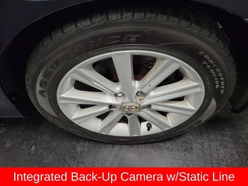 Used 2012 Toyota Camry XLE w/ Leather Pkg FWD image 12