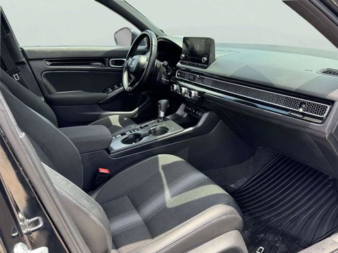 Used 2025 Honda Civic Sport image 63