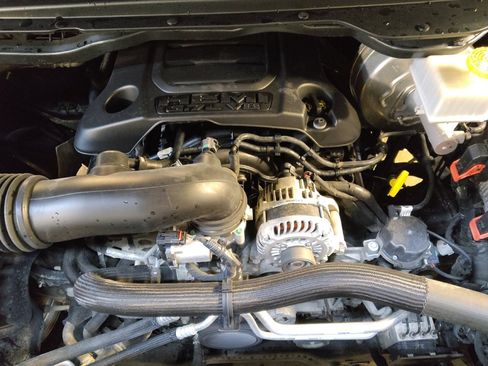 Used 2019 RAM 1500 Big Horn image 30