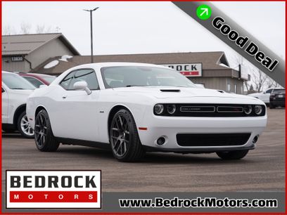 Used 2016 Dodge Challenger R/T w/ Sound Group