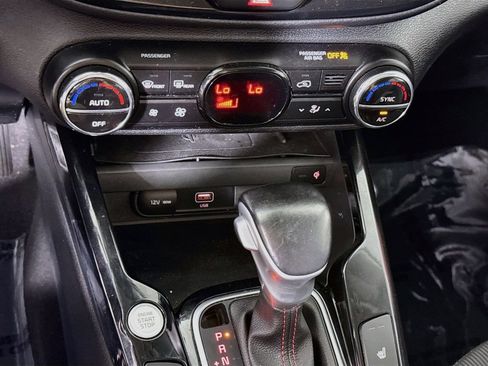 Used 2021 Kia Soul Turbo FWD image 8
