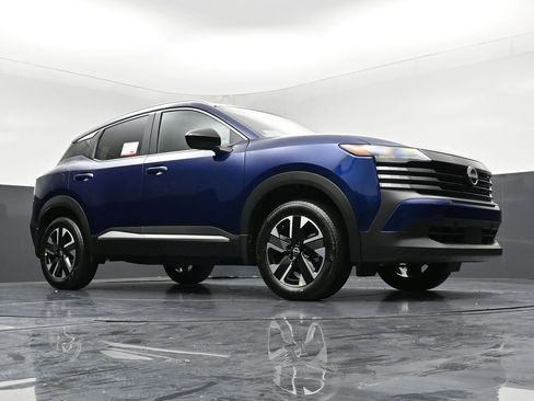 New 2026 Nissan Kicks SV AWD/4WD image 27