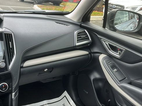 Certified 2024 Subaru Forester Limited image 23