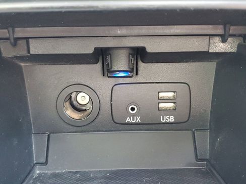 Used 2015 Subaru Legacy 2.5i Limited image 27