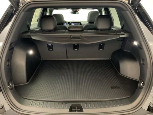 New 2026 Chevrolet Equinox RS w/ Convenience Package III AWD/4WD image 28