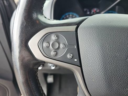 Used 2021 Chevrolet Colorado Z71 AWD/4WD image 24