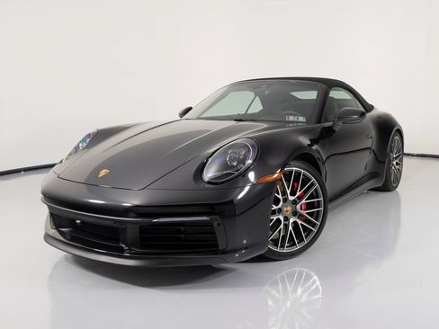 Certified 2022 Porsche 911 Carrera S RWD image 1